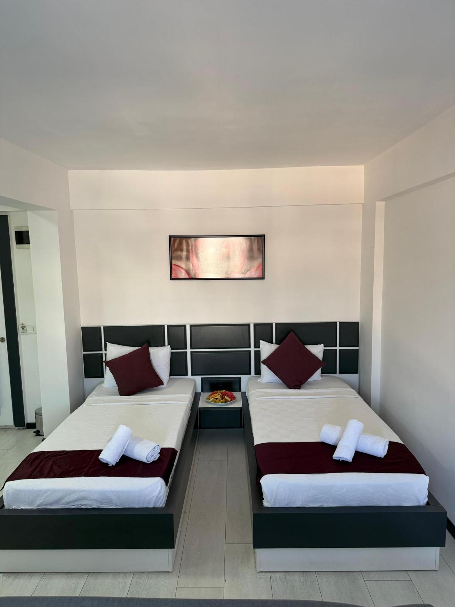 Aparthotel Wb Weekend 3*